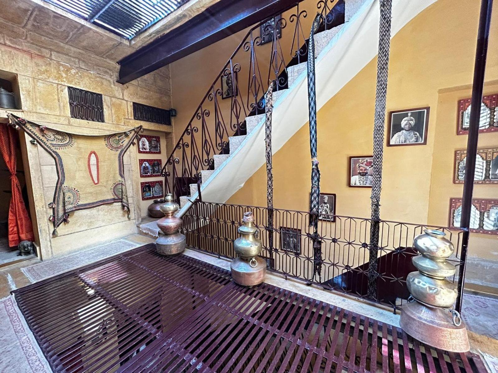 Killa Bhawan Lodge Джайсалмер Екстериор снимка